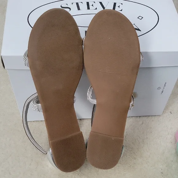 Steve Madden Silver Sparkly Strappy Sandals w Zipper Back - Picture 3 of 5